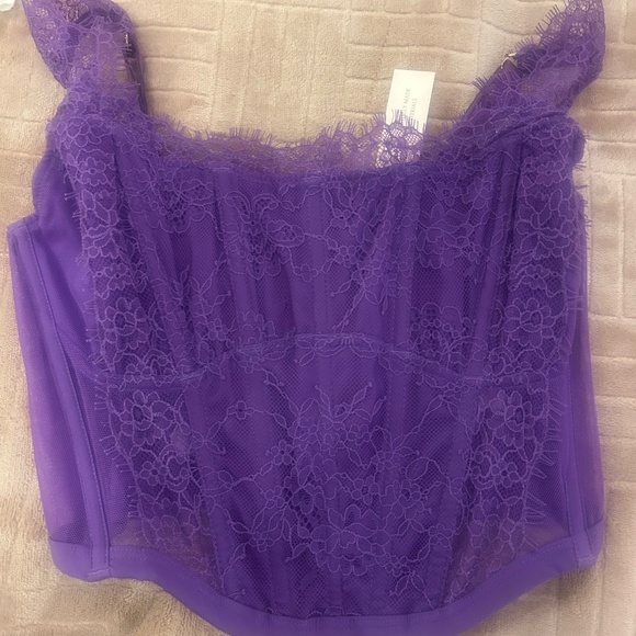 Bustier - Picture 1 of 2